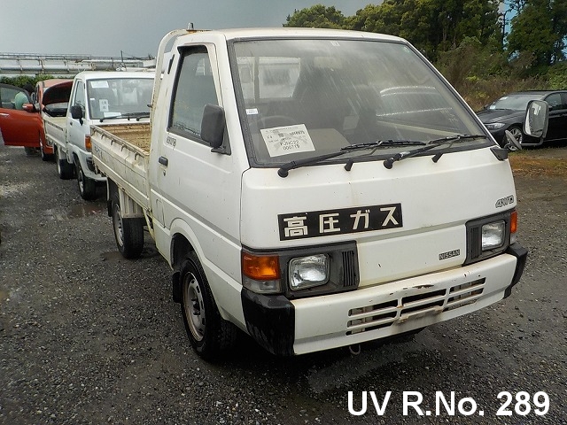 1991 Nissan Vanette 4x4 Faltbed Truck With AC For Sale